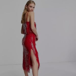 ASOS DESIGN - shard detail midi dress with sheer waist detail in red